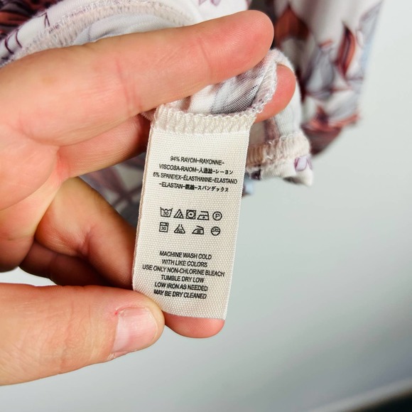 Free People Coral Blue Floral Knit Blouse Tie Sleeve Size XS - Picture 4 of 7